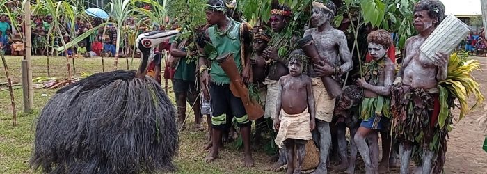 Muruk man dance